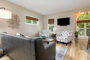 2min walk downtown-Pet Friendly-Offstreet Parking